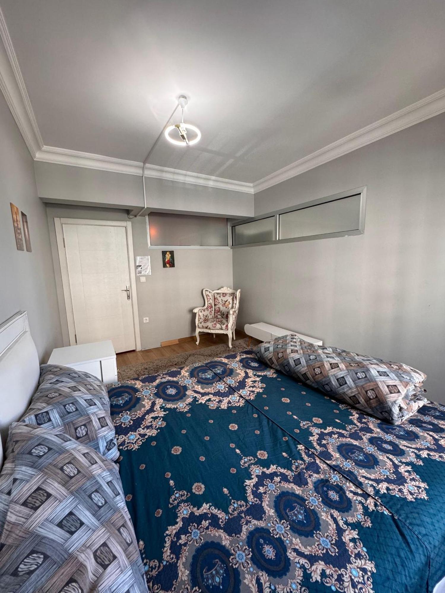 Transit 77 Apartment Istanbul Bilik gambar